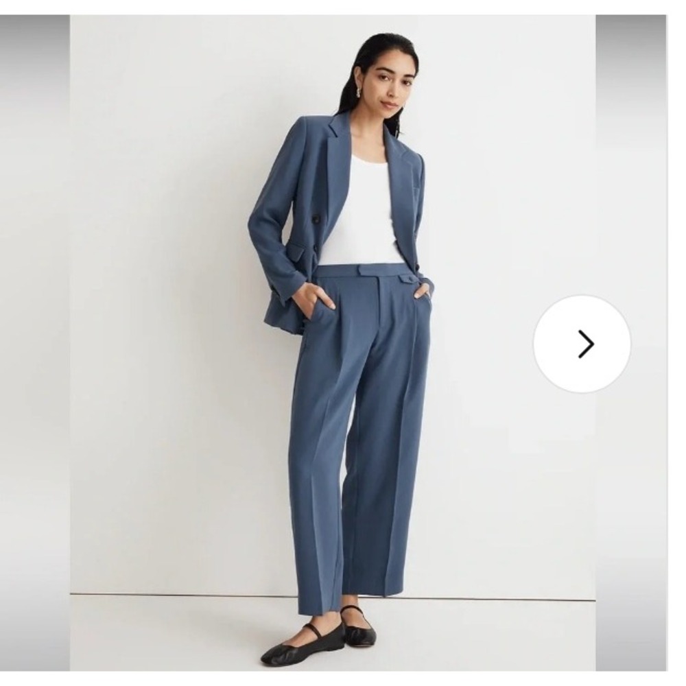 Madewell Plus Rosedale High-Rise Straight Pant in Crepe Blue Minimalist 24W